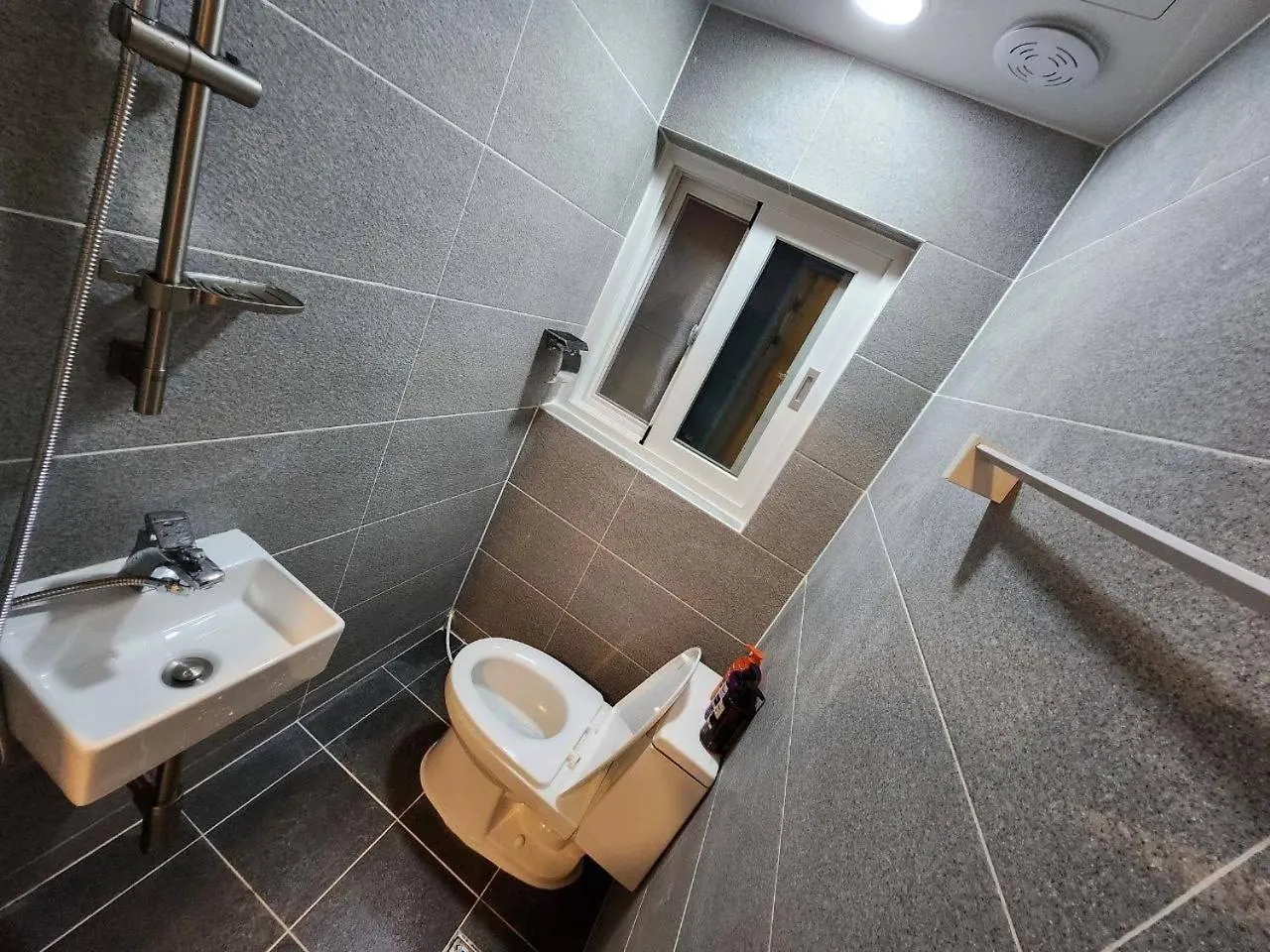 Дом отдыха Вилла Bosu House Пусан